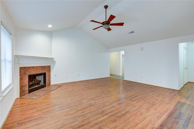 46 Drifting Shadows Circle, The Woodlands, TX 77385