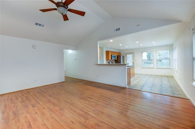 46 Drifting Shadows Circle, The Woodlands, TX 77385