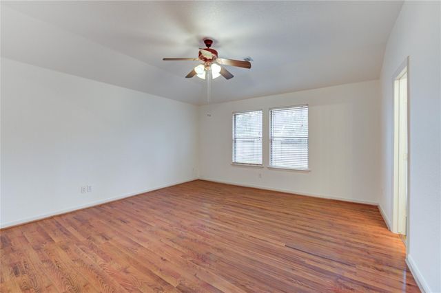 46 Drifting Shadows Circle, The Woodlands, TX 77385