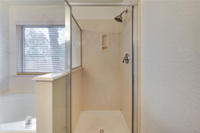 46 Drifting Shadows Circle, The Woodlands, TX 77385