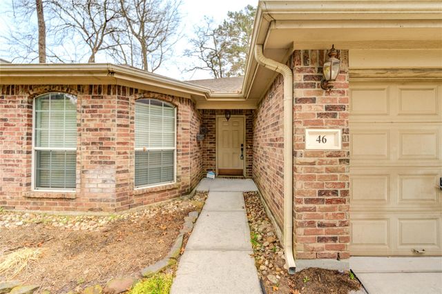 46 Drifting Shadows Circle, The Woodlands, TX 77385