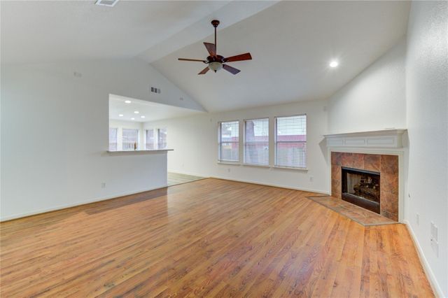 46 Drifting Shadows Circle, The Woodlands, TX 77385