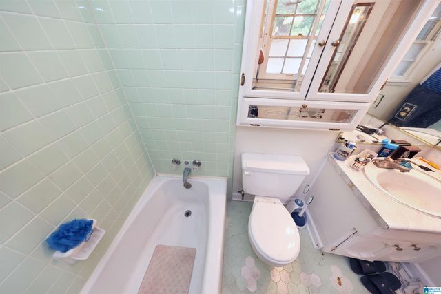 1404 GREEN MEADOW ROAD, Anniston, AL 36207