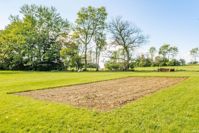 1020 E Shockley Road, Muncie, IN 47302