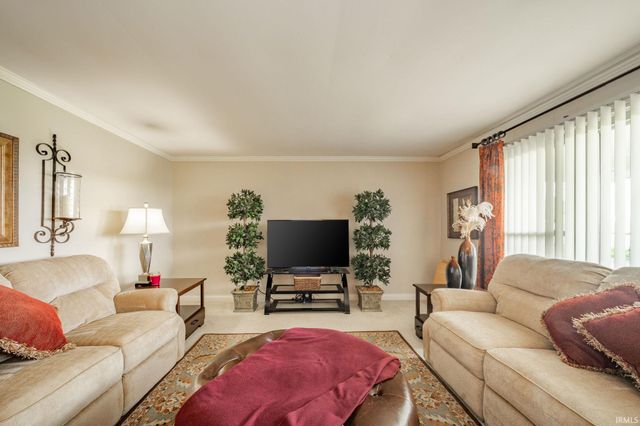 1020 E Shockley Road, Muncie, IN 47302