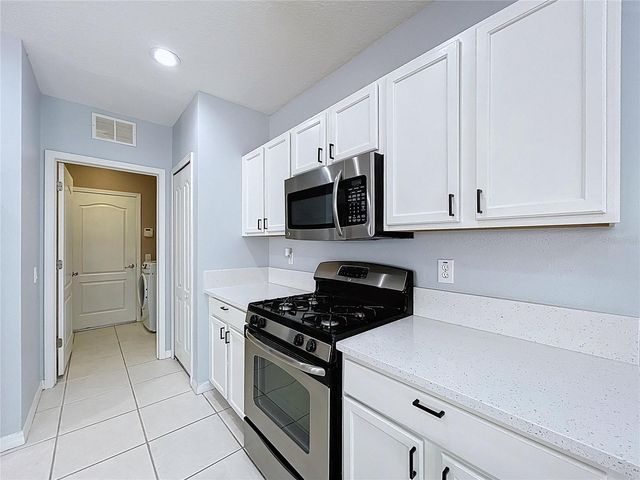 4594 LISETTE CIRCLE, Brooksville, FL 34604