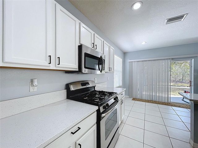 4594 LISETTE CIRCLE, Brooksville, FL 34604