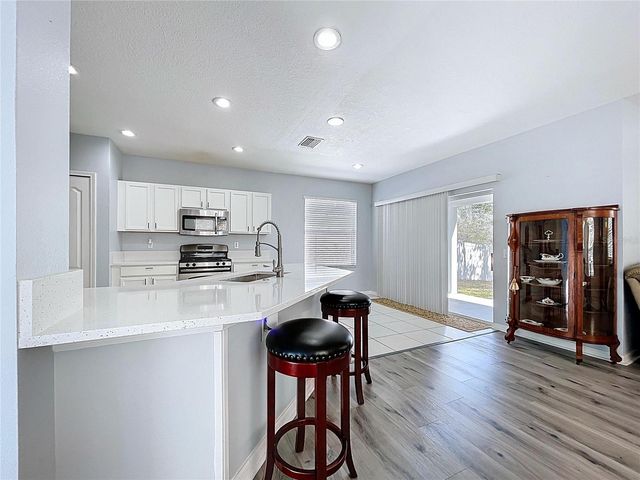 4594 LISETTE CIRCLE, Brooksville, FL 34604