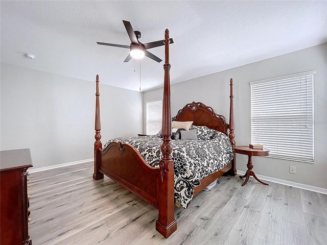 4594 LISETTE CIRCLE, Brooksville, FL 34604