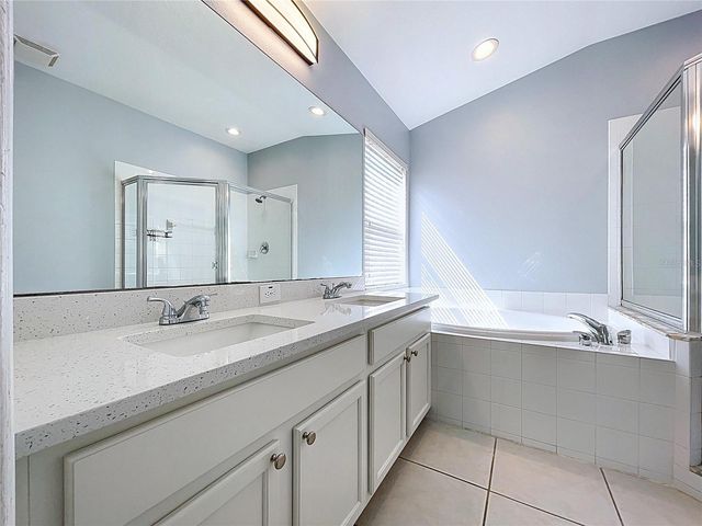 4594 LISETTE CIRCLE, Brooksville, FL 34604