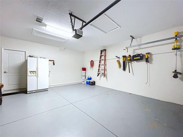 4594 LISETTE CIRCLE, Brooksville, FL 34604