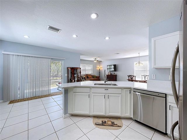 4594 LISETTE CIRCLE, Brooksville, FL 34604