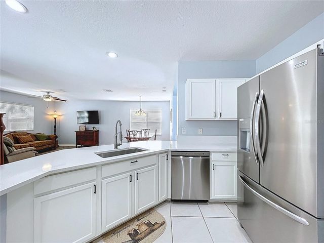 4594 LISETTE CIRCLE, Brooksville, FL 34604