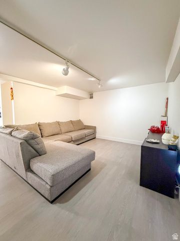 483 E 400 S, Orem, UT 84097