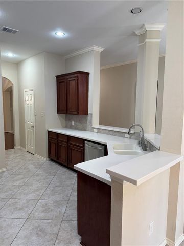 6914 Sunflower Grove Drive, Humble, TX 77346