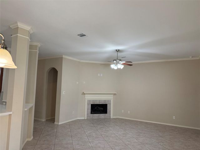 6914 Sunflower Grove Drive, Humble, TX 77346