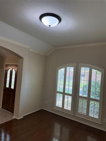 6914 Sunflower Grove Drive, Humble, TX 77346