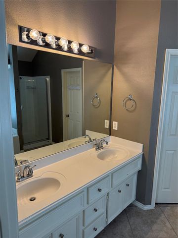 6914 Sunflower Grove Drive, Humble, TX 77346