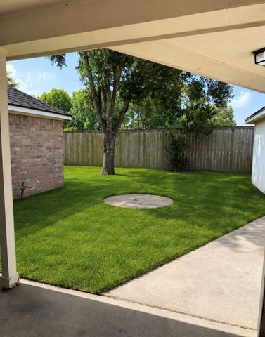 6914 Sunflower Grove Drive, Humble, TX 77346