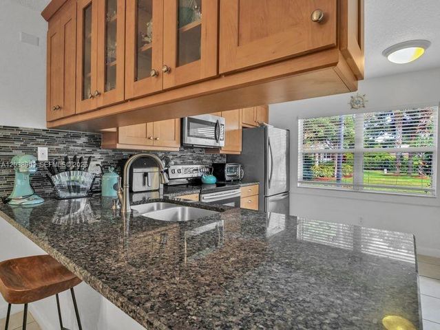 6403 Dryden Court, Boynton Beach, FL 33436