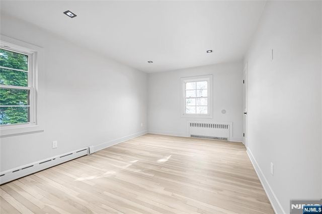 132 Upper High Crest Road, West Milford, NJ 07480