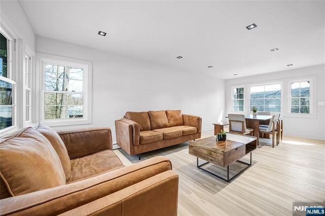 132 Upper High Crest Road, West Milford, NJ 07480