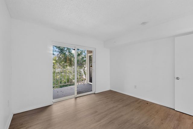 6050 Melody Lane 227, Dallas, TX 75231