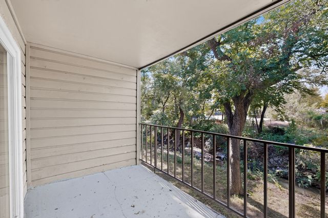 6050 Melody Lane 227, Dallas, TX 75231