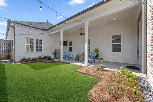 3122 Veranda Square Ave, Baton Rouge, LA 70810