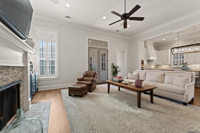 3122 Veranda Square Ave, Baton Rouge, LA 70810