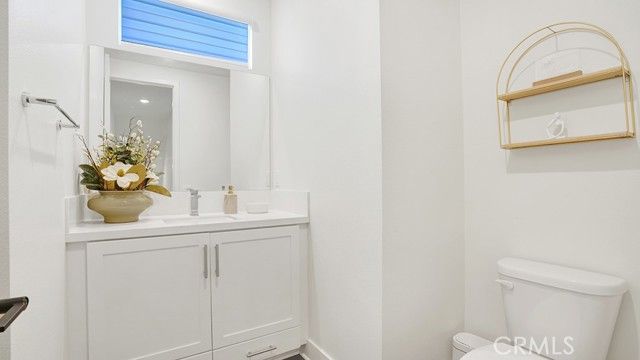 16372 Moonstone Circle, Tustin, CA 92782