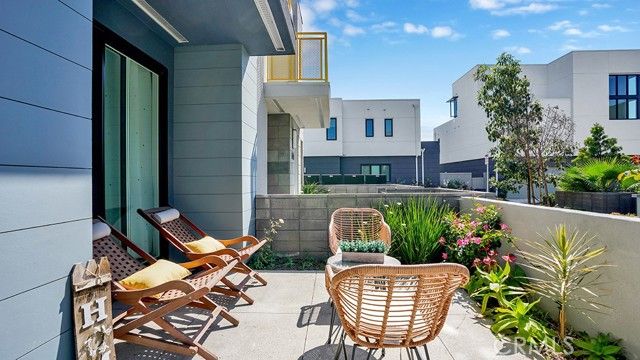 16372 Moonstone Circle, Tustin, CA 92782