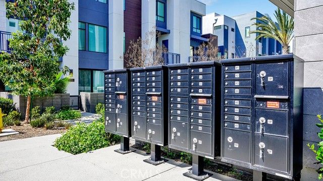 16372 Moonstone Circle, Tustin, CA 92782