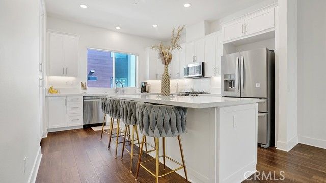 16372 Moonstone Circle, Tustin, CA 92782