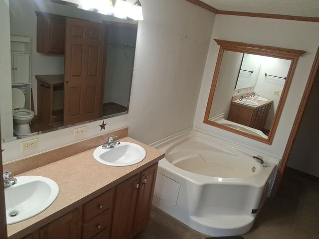 9292 Hood Road, New Straitsville, OH 43766