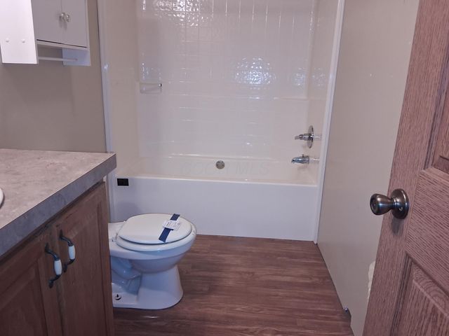 9292 Hood Road, New Straitsville, OH 43766