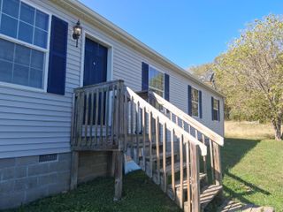 9292 Hood Road, New Straitsville, OH 43766