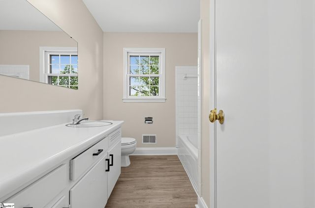300 Drury Lane, Mauldin, SC 29662