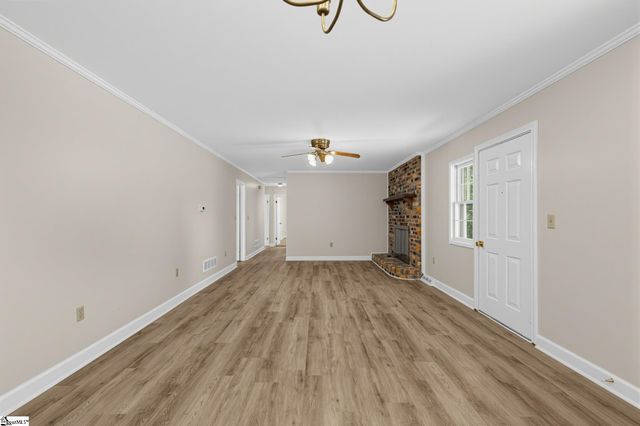 300 Drury Lane, Mauldin, SC 29662