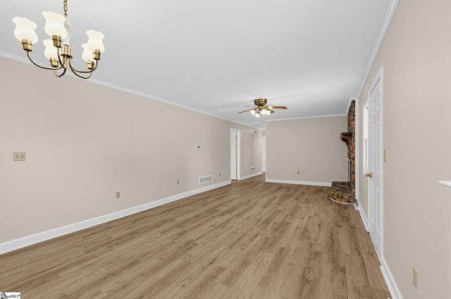 300 Drury Lane, Mauldin, SC 29662