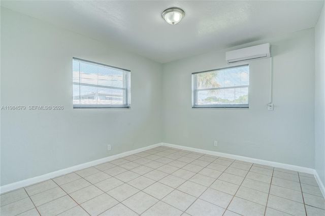 201 SW 9th Ave 1-3, Hallandale Beach, FL 33009