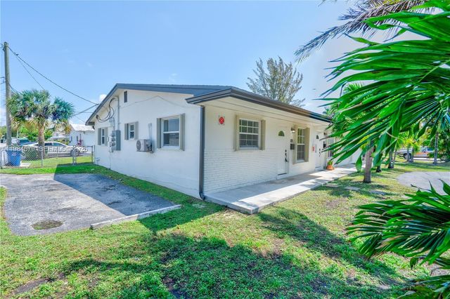 201 SW 9th Ave 1-3, Hallandale Beach, FL 33009