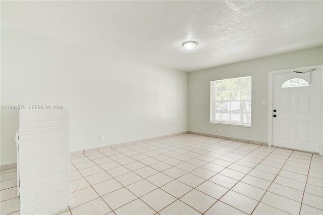 201 SW 9th Ave 1-3, Hallandale Beach, FL 33009