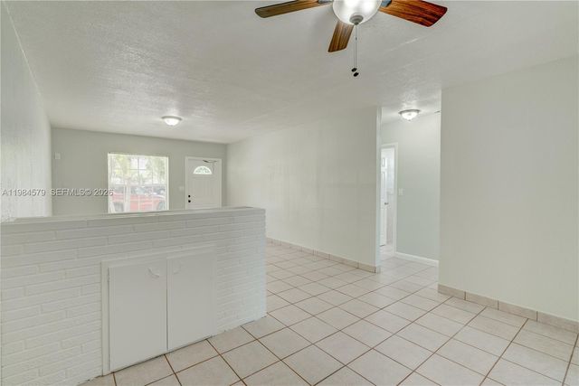 201 SW 9th Ave 1-3, Hallandale Beach, FL 33009