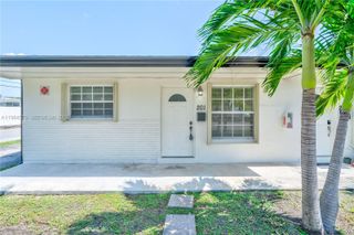 201 SW 9th Ave 1-3, Hallandale Beach, FL 33009