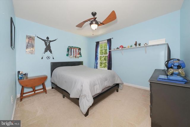 2 GREENSPIRE LN, Smyrna, DE 19977