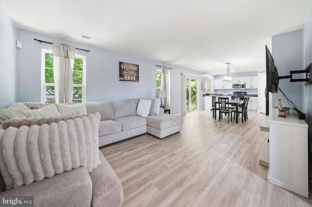 2 GREENSPIRE LN, Smyrna, DE 19977