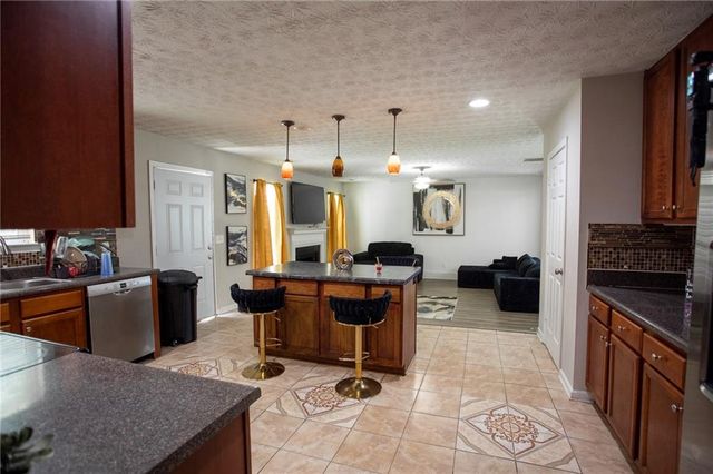 8339 Milam Loop, Fairburn, GA 30213