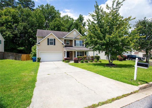 8339 Milam Loop, Fairburn, GA 30213