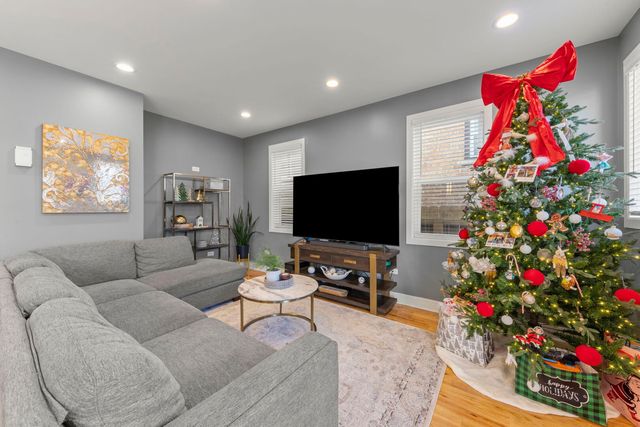 1818 N 36th Avenue, Stone Park, IL 60165